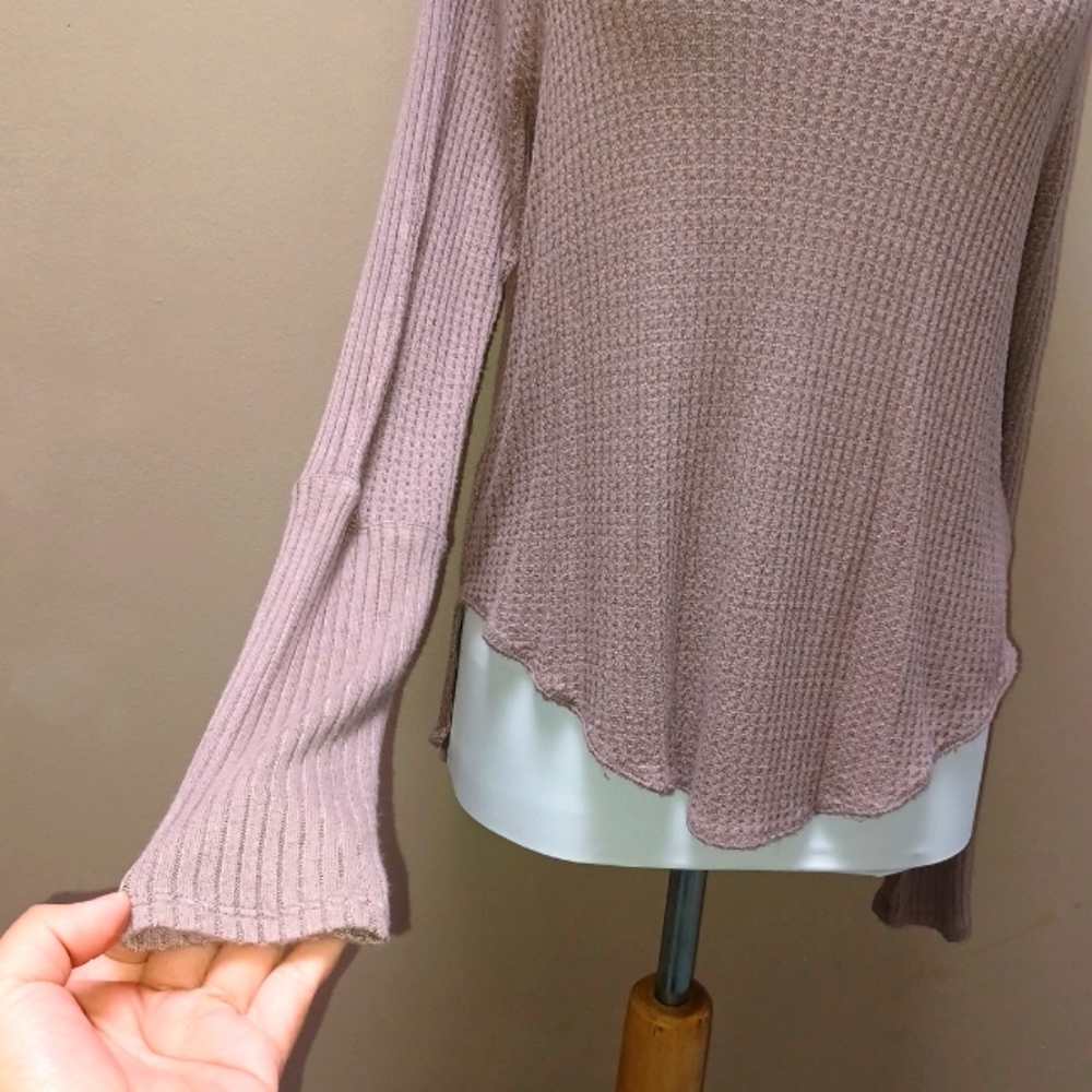 We the free, free People turtle long sleeve - Picture 3 of 8